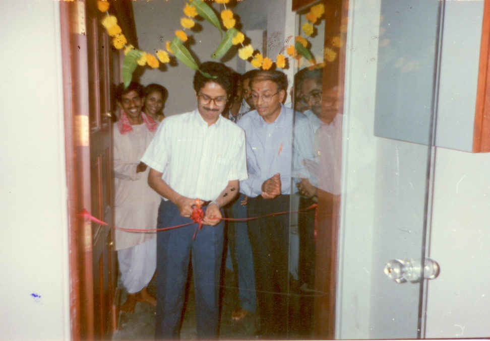 Mr. Shivanand Salgaocar, Chairman inaugurating,Pyramid Office in Panaji. Circa 1994.