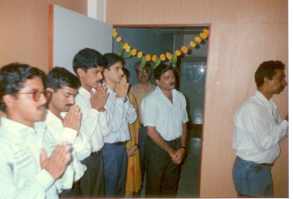 The maiden Pyramid team making a Prayer at the inauguration